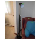 FLOOR LAMP