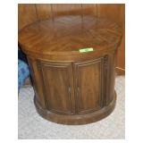 NIGHT STAND / END TABLE 24 x 18 x 23