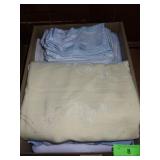 ASST. CLOTH TABLECLOTHS & NAPKINS