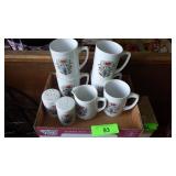 VTG BERGGREN SWEDISH FLORAL MUGS, S&P, CREAMER