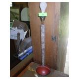 TABLE LAMP 25' TALL