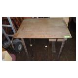 VINTAGE WOODEN FOLDING TABLE 32 x 24 x 28