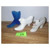 VTG FENTON DAISY & BUTTON BOOT & MILK GLASS CAT >>
