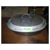 VTG GRISWOLD ALUMINUM ROASTER (DOES NOT SIT FLAT)