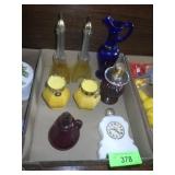 VINTAGE AVON PERFUME BOTTLES (SOME W/ PERFUME)