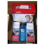 NIB DUPONT VISTA PITCHER, US CELLULAR WATER >>>>>