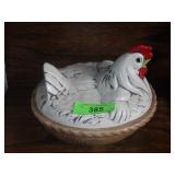 CHICKEN ON NEST SEVING DISH 9 1/4 x 8