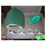 VTG BRITAINS RUBBER COWS, COUNTRY LIFE PLAYSET >>>