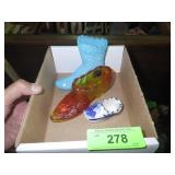 VINTAGE KANAWHA CADMIUM GLASS SHOE, FENTON DAISY>>