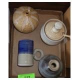 ASST. POTTERY