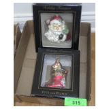 2 FITZ & FLOYD CHRISTMAS ORNAMENTS