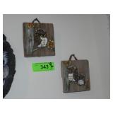 TWO HANDPAINTED OWL PLAQUES ON WOOD (3.5" X 3.5")