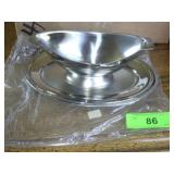 GUY DEGRENNE GRAVY BOAT W/ UNDERPLATE & TRAY