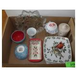 CHRISTMAS PLATES, MINI LOAF PAN, SNOWFLAKE BOWLS>>