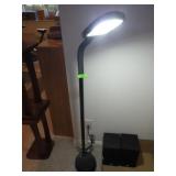 FLUORESCENT ADJUSTABLE SEWING / FLOOR LAMP