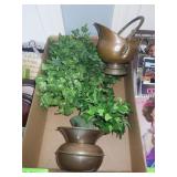VINTAGE COPPER COAL SCUTTLE, GREENERY IN COPPER?>>