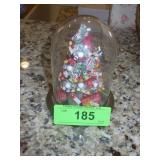 DECORATED CHRISTMAS TREE UNDER GLASS DOME (5" TALL