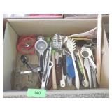 ASST KITCHEN UTENSILS, COOKIE CUTTERS