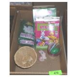 EASTER EGG DECORATING SUPPLIES, BASKET GRASS