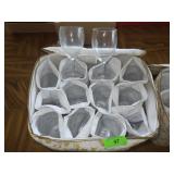 10 CRYSTAL WINE GLASSSES