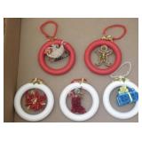 QUILLED PAPER CHRISTMAS ORNAMENTS