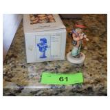 VTG GOEBEL HUMMEL LITTLE FIDDLER FIGURINE W/ BOX