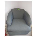 BILTRITE SWIVEL CHAIR **BRING HELP**