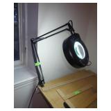 ADJUSTABLE MAGNIFIER CLAMP LAMP