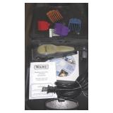 WAHL GROOMING KIT (TURNS ON)