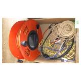 EXTENSION CORD ON ROLLER, BUNGEE CORDS, & ASST>>>