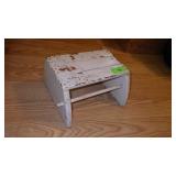 LITTLE STEP STOOL
