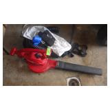 TORO ULTRA BLOWER VAC W/ ACCESSORIES (TURNS ON)