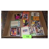 ASST. FOOTBALL & BASKETBALL TRADING CARDS, 1991>>>