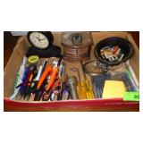 SCISSORS, BATTERIES, SCREWDRIVER SETS, DOG NAIL>>>