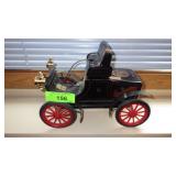'72 JIM BEAM 75TH ANNIVERSARY OLDSMOBILE DECANTER>