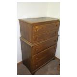 VINTAGE KROEHLER CHEST OF DRAWERS  35 x 19 x 47