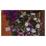 ASST. SILK FLOWERS & SILK FLOWER ARRANGEMENT IN>>>