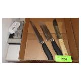 2 CHICAGO CUTLERY KNIVES, VINTAGE ONTARIO KNIFE
