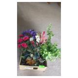 ASST. FLOWER ARRANGEMENTS / VASES