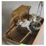WICKER & WIRE WINE BOTTLE HOLDER & BASKETS