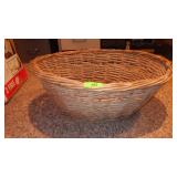 WICKER CLOTHES BASKET 29 x 21 x 10