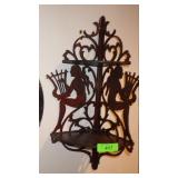 VINTAGE CORNER SHELF MAIDENS W/ LYRES >>>