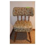 VINTAGE BRODY VINYL COVERED CHAIR