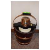 VINTAGE PROCTOR SILEX ICE CREAM MAKER - TURNS ON