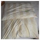 2 VTG HARRIS BLUPRINT FEATHER PILLOWS