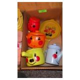 VTG TANDA TOYS PLAY POTS, TEAPOT. FRYING PAN, ETC