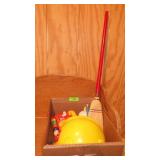1987 FISHER PRICE WHISTLING TEAPOT, KIDS BROOM>>>>