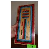CONTINUOUS TRACK CRIBBAGE BOARD