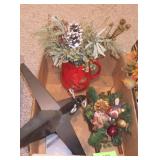 CHRISTMAS TREE STAND, CERAMIC CARDINAL PITCHER,>>>
