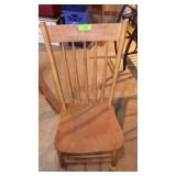 VINTAGE CHAIR